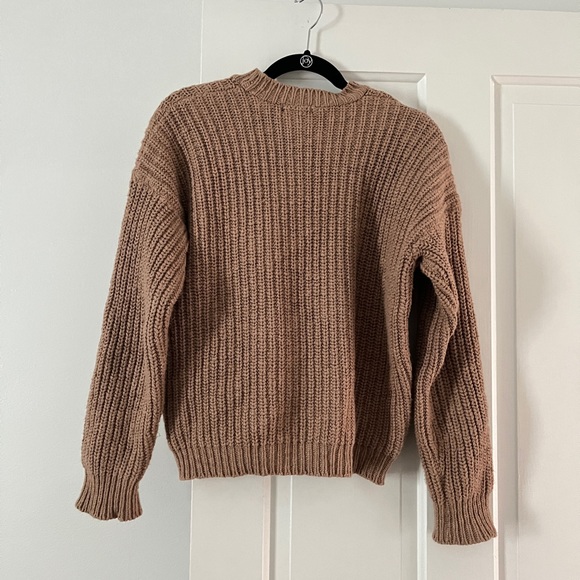 It Is Well L.A. Chunky Pullover Sweater in Camel - Picture 7 of 7